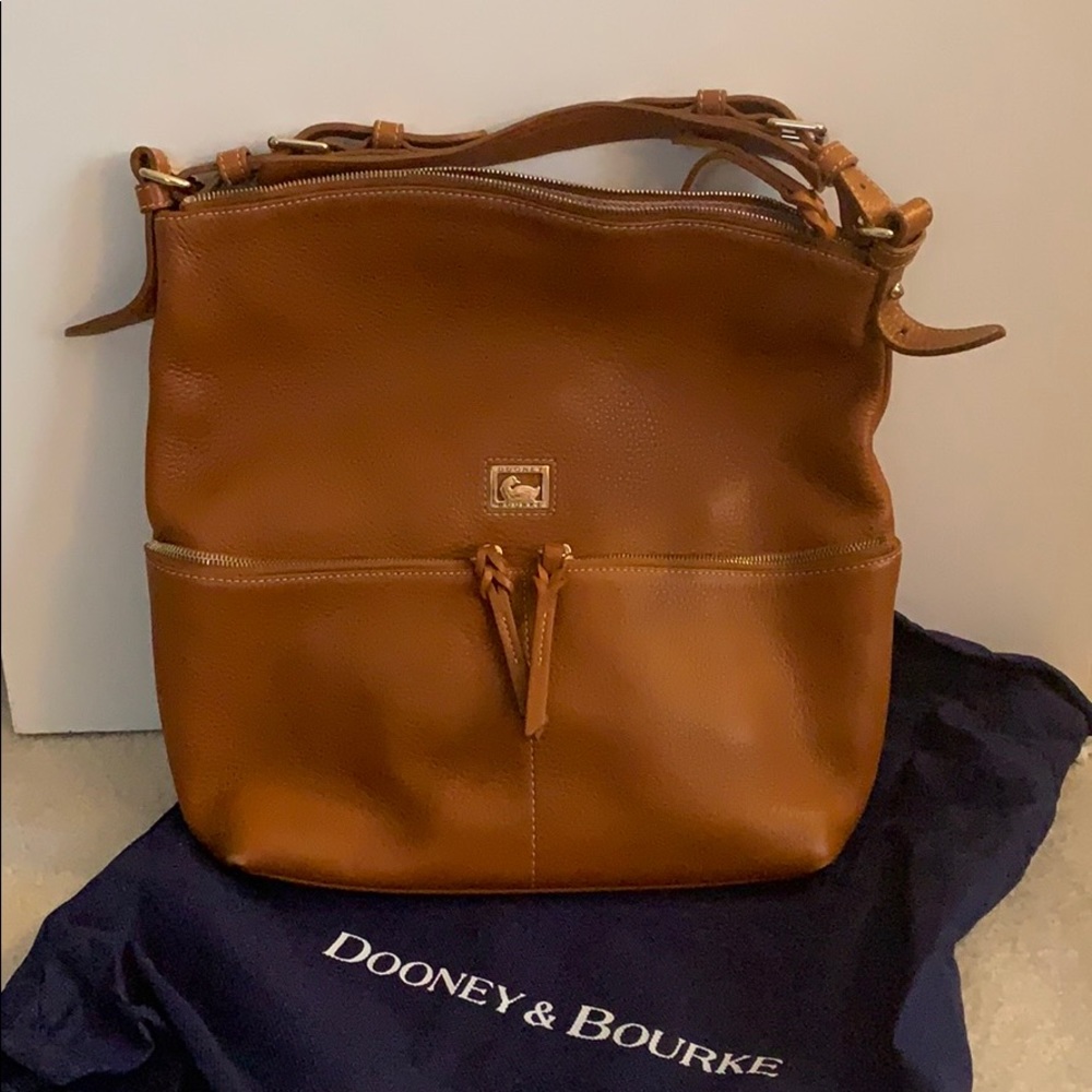 Dooney and Bourke Dillen Purse